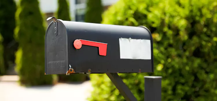 Secure Mailboxes for Packages Livonia